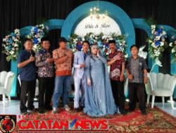 Happy Wedding Reza Ardiansyah putra Ke 3 pasangan Hasan Basri ( Wely) dan Rosintawati ( Iyos) Dengan Dita Alfianti putri ke 3 pasangan Ali ( Alm) dan Amidah,