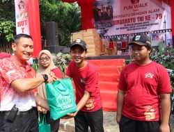 HUT ke-79 TNI, Kodim 0504/JS Gelar Fun Walk