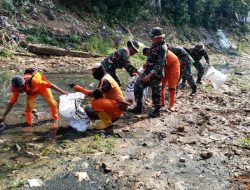 Bersatu Dengan Alam, Kodim 0505/JT, Giat Bersih-bersih Sungai Ciliwung