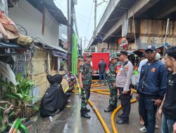 Kodim 0501/JP Gerak Cepat Bantu Korban Kebakaran di Kemayoran dan Mangga Besar