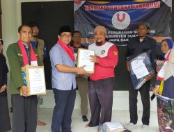 Kepedulian Nyata: Presiden Partai Perubahan dan Jajarannya Bantu Korban Terdampak Bencana Simpenan