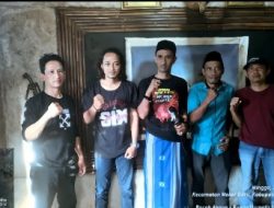 Bocah Angon Serahkan Golok Perjuangan untuk Kang Kholid,, Simbol Perlawanan Rakyat Banten Teehadap Oligarki PIK 2