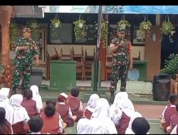 Tanamkan Semangat Cinta Tanah Air Sejak Dini, Babinsa Matraman Berikan Wasbang Kepada Siswa SDN 27 Pagi