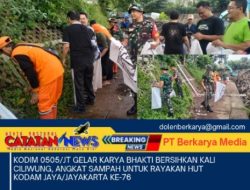 Kodim 0505/JT Gelar Karya Bhakti Bersihkan Kali Ciliwung, Angkat Sampah untuk Rayakan HUT Kodam Jaya/Jayakarta ke-76