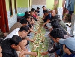 Indahnya Kebersamaan: Jurnalis dan Kreator, Cucurak Bersama Kapolsek Kalapanunggal, Kabandungan