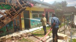Damkar Sukabumi Padamkan Kebakaran di TK Tunas Karya, 2 Pos Sektor Dikerahkan!