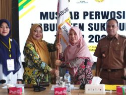 Hj. Rina Rosmianih Japar Resmi Pimpin Perwosi Sukabumi, Masa Bakti 2026-2030