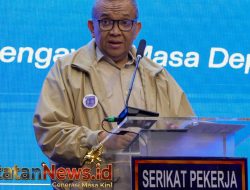 Wamenaker: Dunia Kerja Tak Hanya Lihat Ijazah, tapi juga Kompetensi