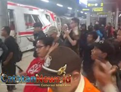 Breaking News: KA Argo Bromo Anggrek 4 Tabrakan dengan KRL TM 6024 di Stasiun Bekasi Timur