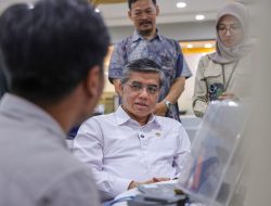 Menaker Tegaskan Pentingnya Sertifikasi Kompetensi bagi Lulusan Magang