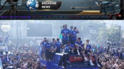 Bandung Biru! Jutaan Bobotoh Padati Pawai Juara Panca Takhta Persib