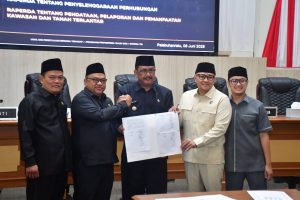 DPRD dan Pemkab Sukabumi Sepakat Dua Raperda, Bupati Asep Japar Apresiasi Sinergi Legislatif-Eksekutif