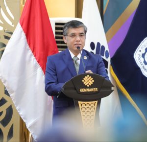 Bawa Pesan Presiden Prabowo, Menaker Akan Serahkan Instrumen Ratifikasi Konvensi ILO 188 di Jenewa