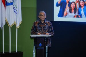 Wamenaker: Mahasiswa Harus Perkuat Kompetensi dan Sertifikasi untuk Hadapi Dunia Kerja