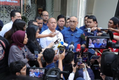 Putusan Pengadilan Tinggi DKI Jakarta Terhadap Terdakwa Muhammad Kerry Adrianto Riza